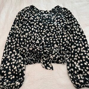 Topshop Floral Black and White Women's Top